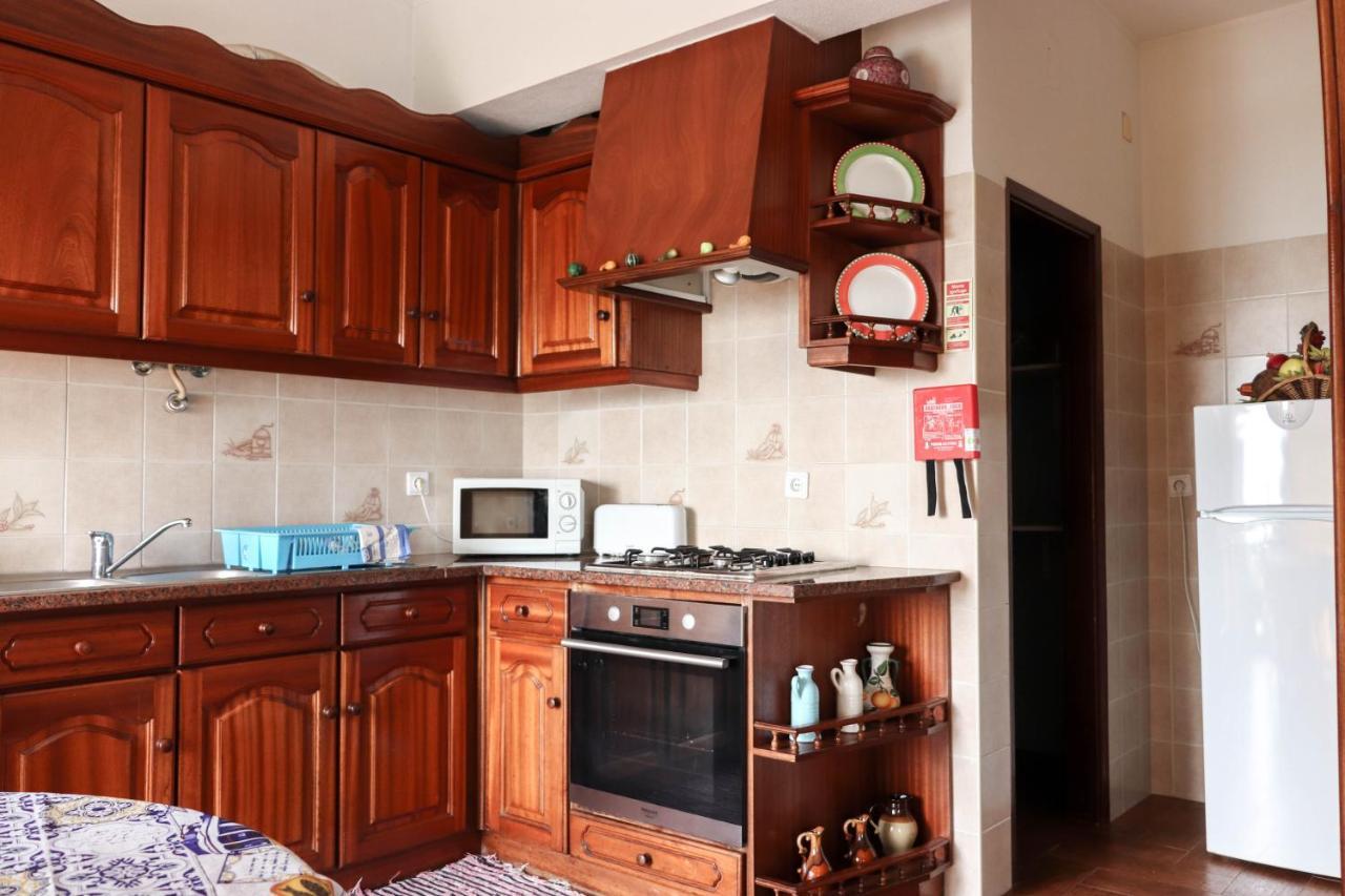 Apartamento com vista mar Nazaré Esterno foto
